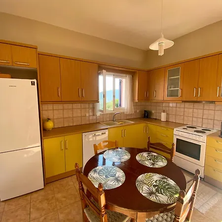 Aleka Holiday home *